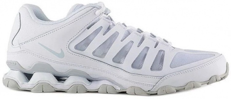 Кроссовки Nike REAX 8 TR MESH белые 621716-102