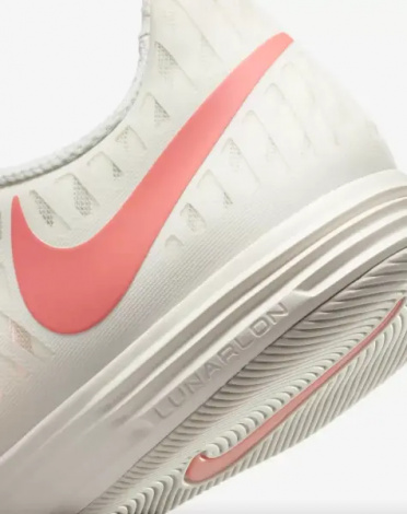 Футзалки (бампы) Nike LUNAR GATO II бело-коралловые 580456-011
