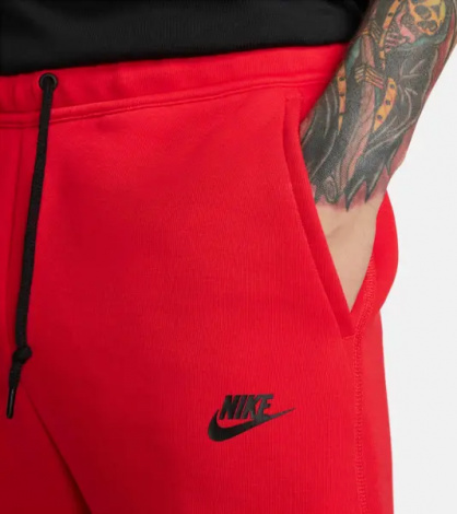 Спортивный костюм Nike SPORTSWEAR TECH FLEECE WINDRUNNER красно-бело-черный FZ4709-100__FZ4710-657