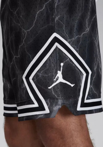Шорты Nike JORDAN SPORT DRI-FIT DIAMOND черно-белые FN5804-013