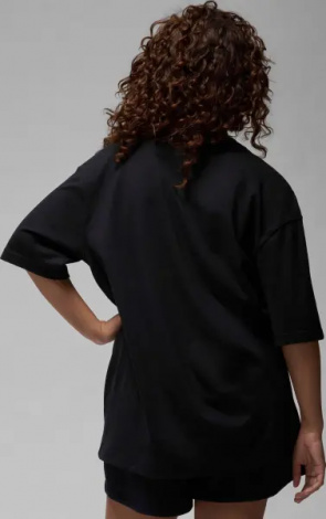 Футболка жіноча Nike JORDAN OVERSIZED GRAPHIC чорна FN5708-010