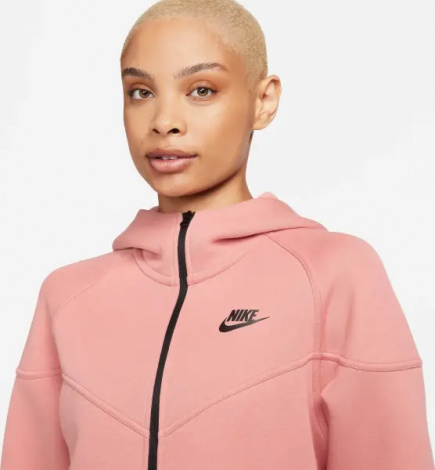 Спортивный костюм женский Nike SPORTSWEAR TECH FLEECE светло-розовый FB8338-618__FB8330-618