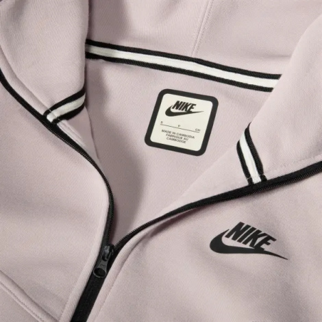 Спортивный костюм женский Nike SPORTSWEAR TECH FLEECE светло-сиреневый FB8338-019__FB8330-019