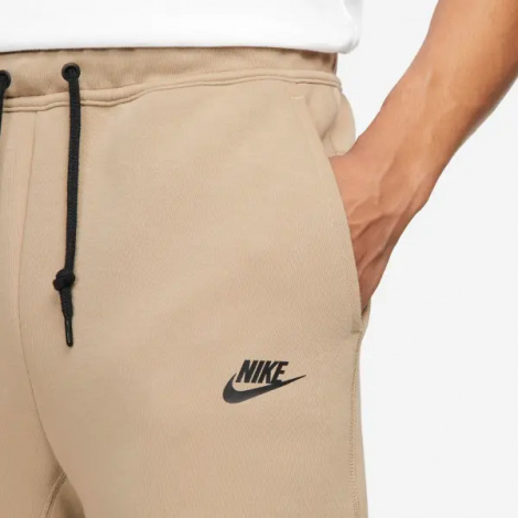 Спортивный костюм Nike SPORTSWEAR TECH FLEECE бежевый FB7921-247__FB8002-247
