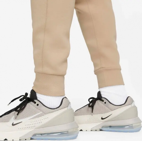 Спортивный костюм Nike SPORTSWEAR TECH FLEECE бежевый FB7921-247__FB8002-247
