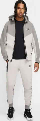 Спортивный костюм Nike SPORTSWEAR TECH FLEECE светло-серо-серый FB7921-014__FB8002-014