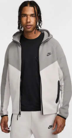 Спортивный костюм Nike SPORTSWEAR TECH FLEECE светло-серо-серый FB7921-014__FB8002-014