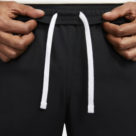 Спортивные штаны Nike CLUB CARGO PANT черные DX0613-010