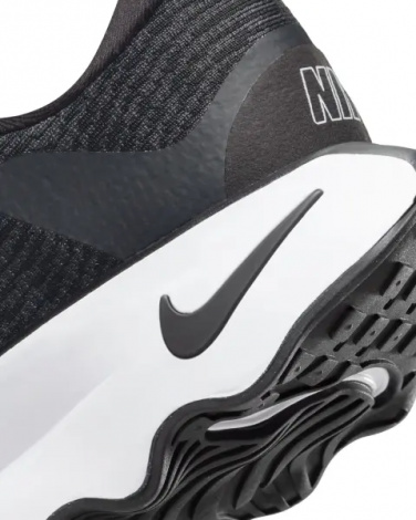 Кросівки жіночі Nike MOTIVA чорні DV1238-001