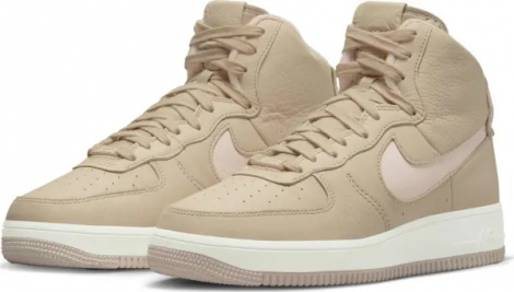 Кроссовки женские Nike AIR FORCE 1 SCULPT светло-коричневые DC3590-103