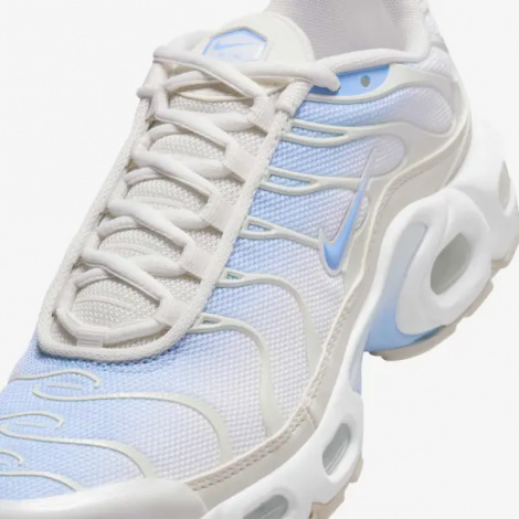 Кроссовки подростковые Nike AIR MAX PLUS (GS) молочно-голубые CD0609-411