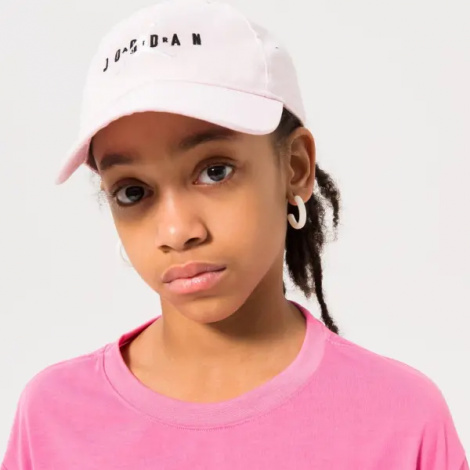 Кепка подростковая Nike JORDAN ADJUSTABLE CAP светло-розовая 9A0569-A9Y