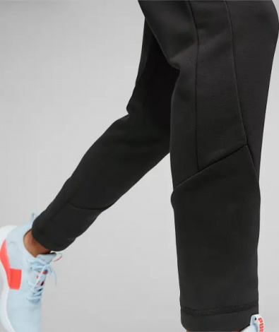 Спортивний костюм жіночий Puma EVOSTRIPE чорний 676807-01__676077-01