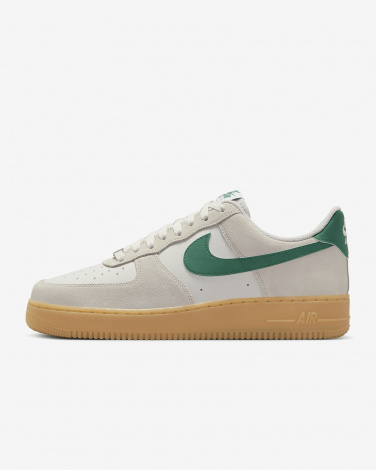 Кросівки Nike Air Force 1 07 Lv8