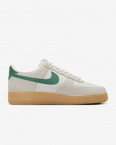 Кросівки Nike Air Force 1 07 Lv8