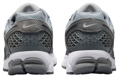 Кросівки Nike Zoom Vomero 5