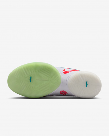 Кросівки Nike Lebron Xxii Xmas