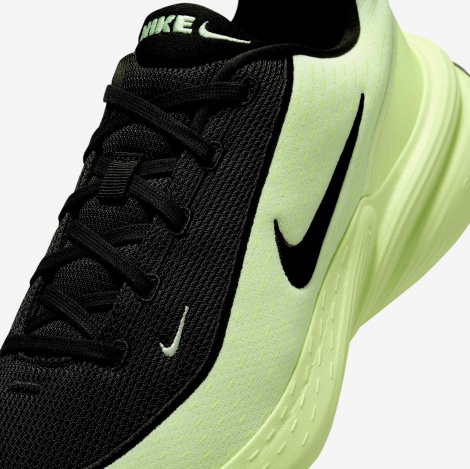 Кросівки Nike Uplift Sc