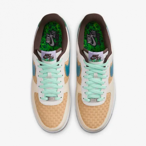 Кроссовки Nike Air Force 1 Retro Qs