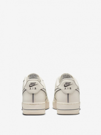 Кроссовки Nike Air Force 1 07
