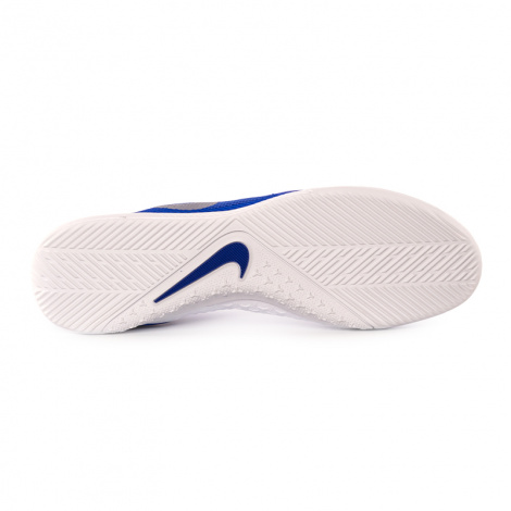 Футзалки Nike Phantom Vsn Academy Ic