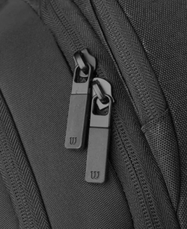 Рюкзак Wilson CLASH V3 SUPER TOUR черно-красный WR8037901001