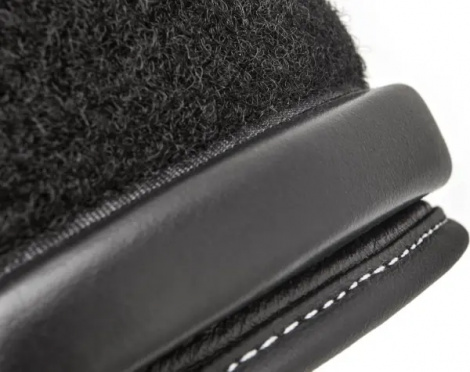 Перчатки боксерские Reebok COMBAT LEATHER BOXING GLOVES бело-черно-красные (10 унций) RSCB-10010WH-10