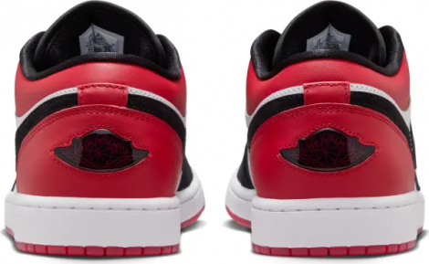 Кроссовки Nike AIR JORDAN 1 LOW SE бело-черно-красные IB8971-106