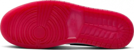 Кроссовки Nike AIR JORDAN 1 LOW SE бело-черно-красные IB8971-106