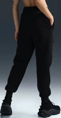 Спортивные штаны женские Nike SPORTSWEAR TECH FLEECE MID-RISE черные HV6779-010