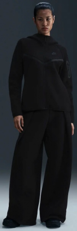 Толстовка женская Nike SPORTSWEAR TECH FLEECE WINDRUNNER FULL-ZIP HOODIE черная HV6747-010