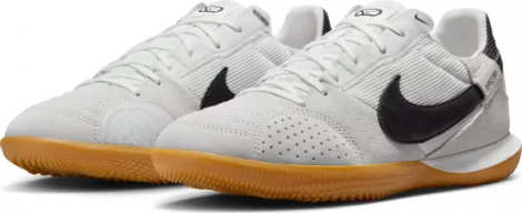 Футзалки (бампы) Nike STREETGATO бело-черные HV5759-100
