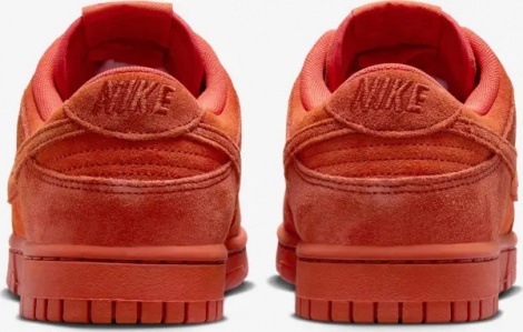 Кросівки жіночі Nike DUNK LOW SE червоно-темно-помаранчеві HV5756-633