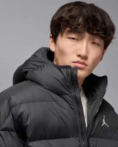 Пуховик Nike JORDAN BROOKLYN THERMA-FIT PUFFER чорний HV0532-010