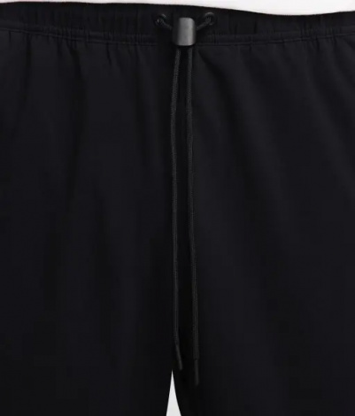 Спортивные штаны Nike TECH WOVEN черные HM8241-010