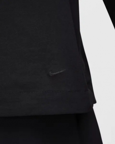 Вітровка Nike TECH WOVEN JACKET чорна HM7151-010