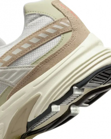 Кросівки Nike INITIATOR бежево-кремові HJ7683-072