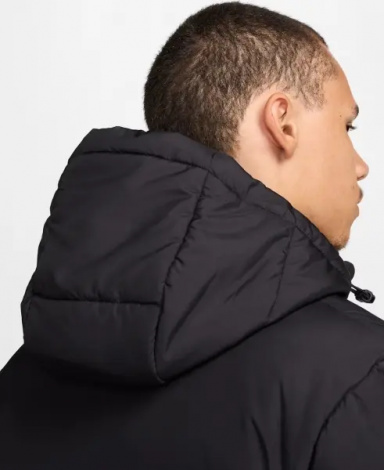 Куртка Nike SPORTSWEAR SYNTHETIC-FILL чорна HF6825-010