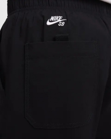 Спортивные штаны Nike SB KEARNY CARGO SKATE черные FV7347-010