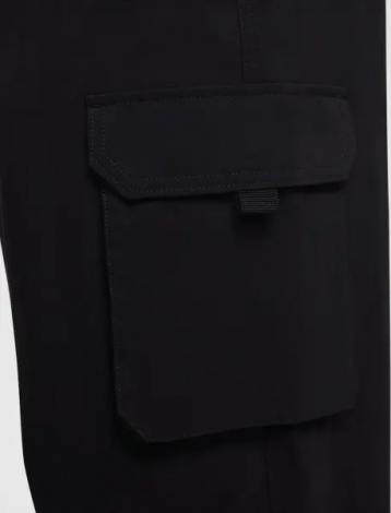 Спортивные штаны Nike SB KEARNY CARGO SKATE черные FV7347-010