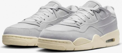 Кросівки жіночі Nike AIR JORDAN 4 RM сірі FQ7940-001