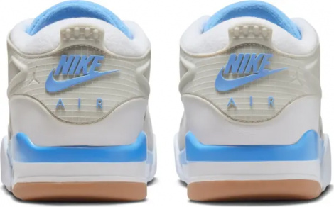 Кроссовки Nike AIR JORDAN 4 RM светло-серо-бело-голубые FQ7939-104