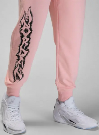 Спортивный костюм Nike JORDAN DRI-FIT SPORT GRAPHIC FLEECE светло-розово-черный FN5812-622__FN5814-622