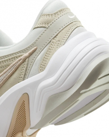 Кросівки жіночі Nike AL8 біло-бежеві FJ3794-100