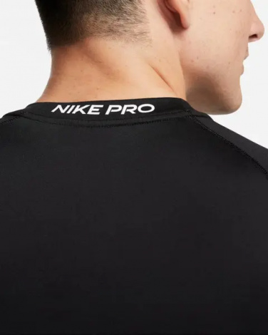Футболка Nike PRO DRI-FIT SLIM черная FB7929-010
