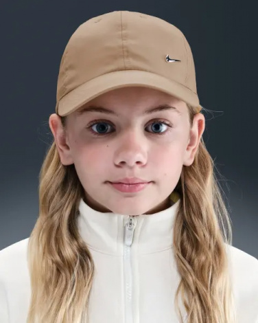 Бейсболка подростковая Nike DRI-FIT CLUB UNSTRUCTURED METAL SWOOSH светло-коричневая FB5064-200