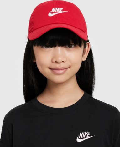 Кепка подростковая Nike K NK CLUB CAP US CB FUT WSH красная FB5063-657