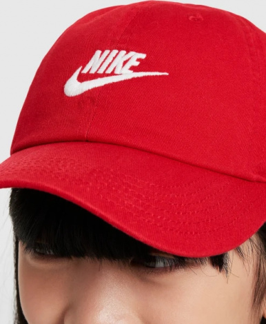 Кепка подростковая Nike K NK CLUB CAP US CB FUT WSH красная FB5063-657