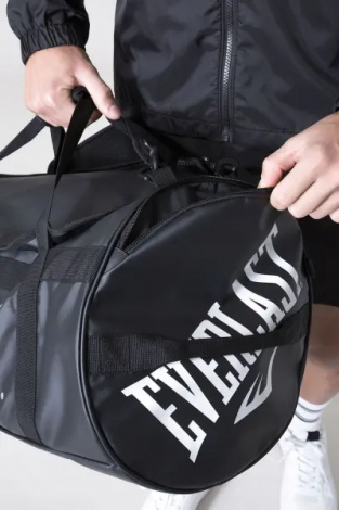 Сумка-рюкзак Everlast DUFFLE BAG LARGE 60L черная EVB800N27