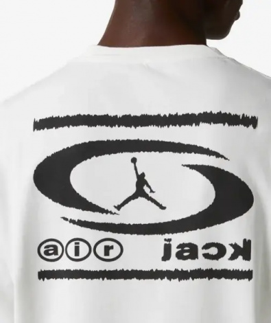 Футболка Nike JORDAN X TRAVIS SCOTT AIR молочная DZ5514-133
